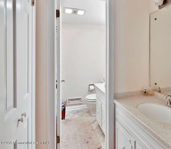 10 Berkeley Sq, Brielle, NJ 08730 photo 12