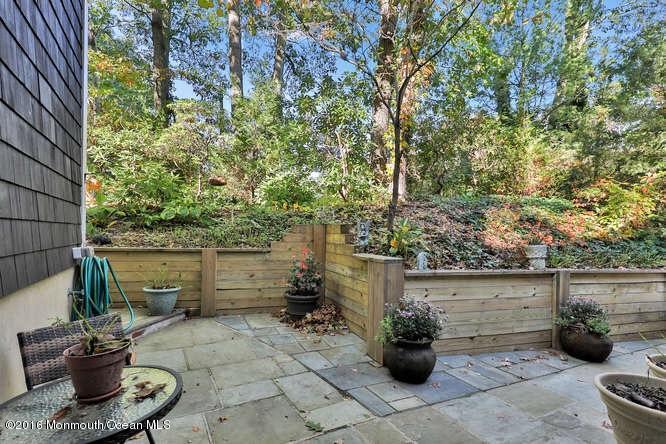 10 Berkeley Sq, Brielle, NJ 08730 photo 2
