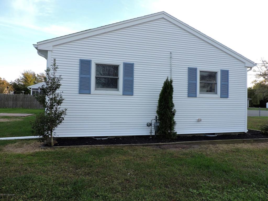 1 Heron Ct, Forked River, NJ 08731 photo 5