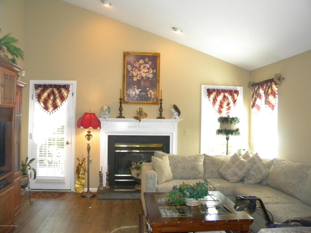 56 Dowing Ln, Jackson, NJ 08527 photo 13