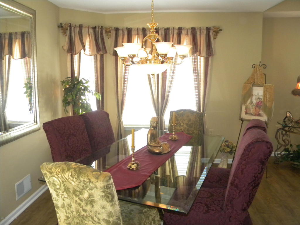 56 Dowing Ln, Jackson, NJ 08527 photo 10