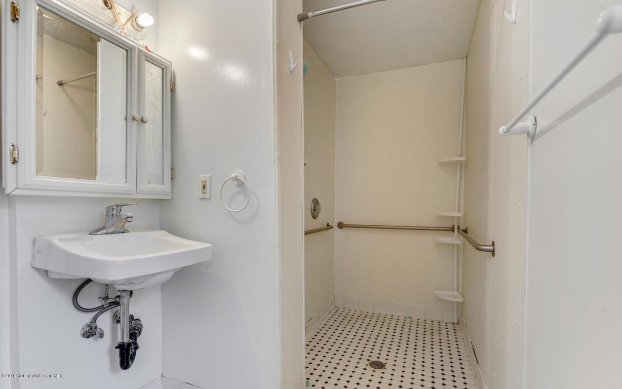219 Drum Point Rd, Brick, NJ 08723 photo 11