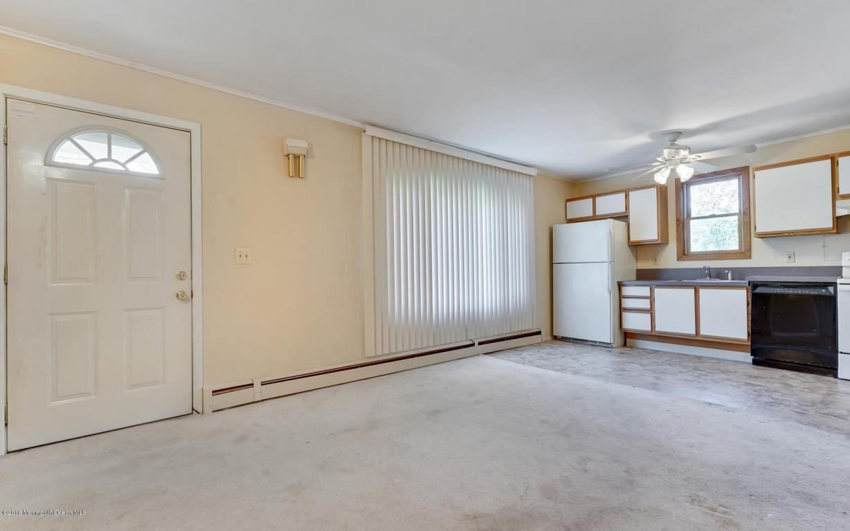 219 Drum Point Rd, Brick, NJ 08723 photo 2
