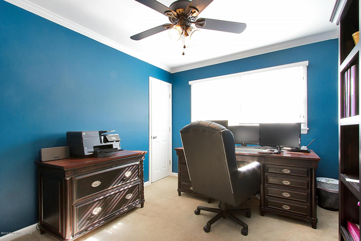 22 Nautilus Dr, Middletown, NJ 07748 photo 22