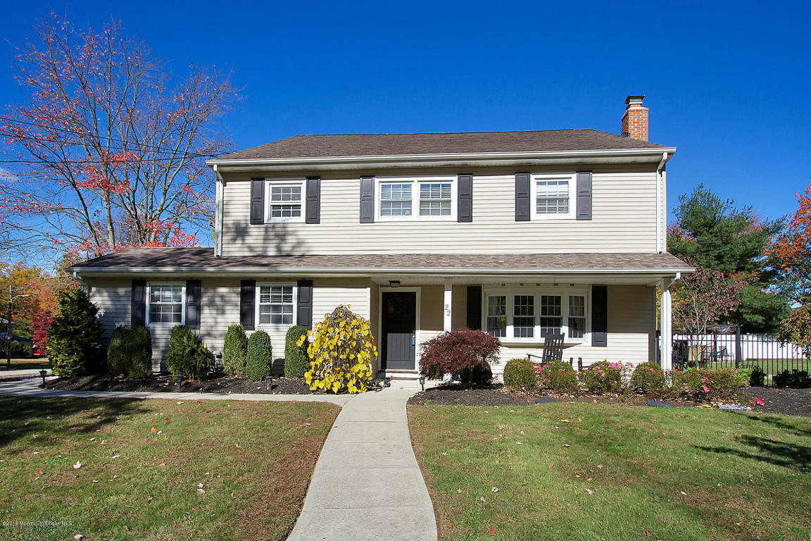 22 Nautilus Dr, Middletown, NJ 07748 photo 3