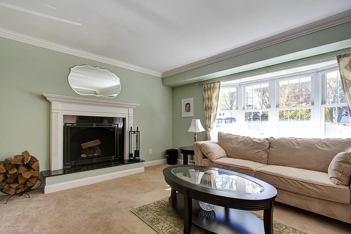 22 Nautilus Dr, Middletown, NJ 07748 photo 14