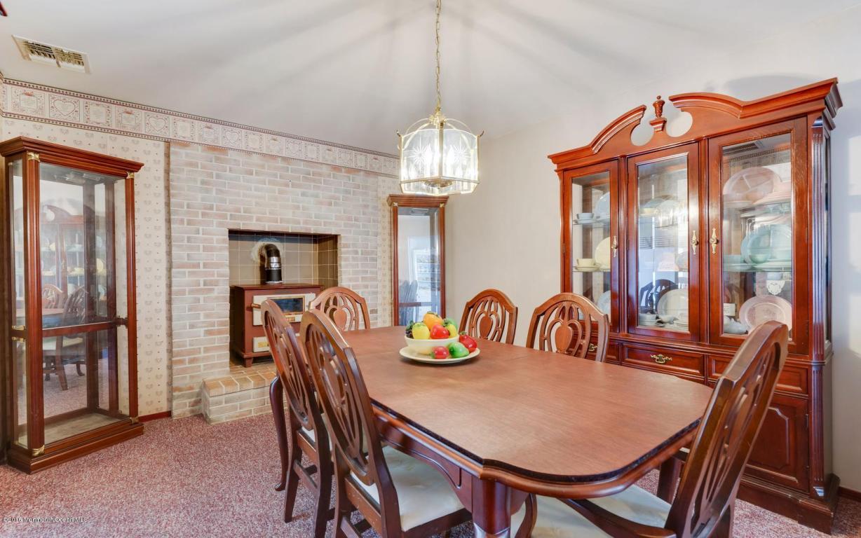 47 Tiller Dr, Waretown, NJ 08758 photo 11