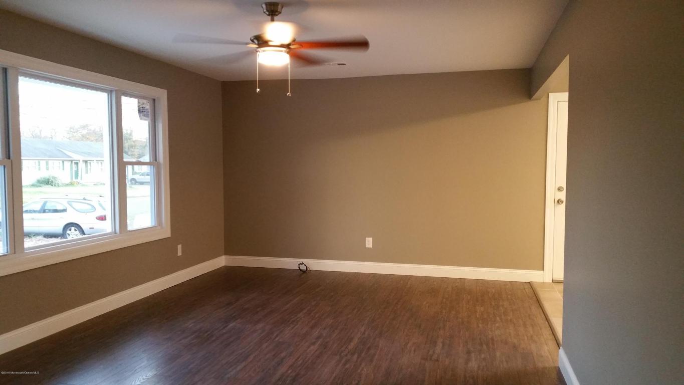 34 Bobwhite Ct, Forked River, NJ 08731 photo 6