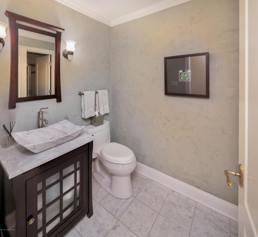 3 Nicol Ter, Rumson, NJ 07760 photo 12
