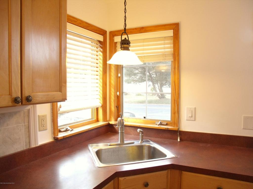 68 Lighthouse Dr, Waretown, NJ 08758 photo 7