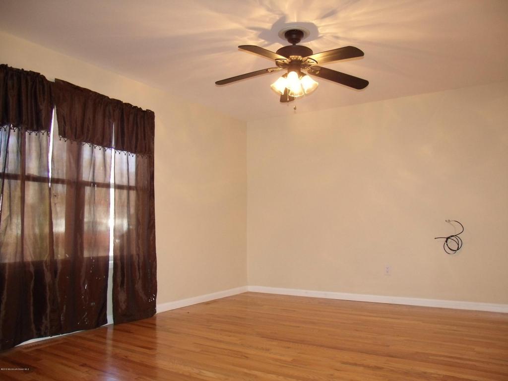 68 Lighthouse Dr, Waretown, NJ 08758 photo 2