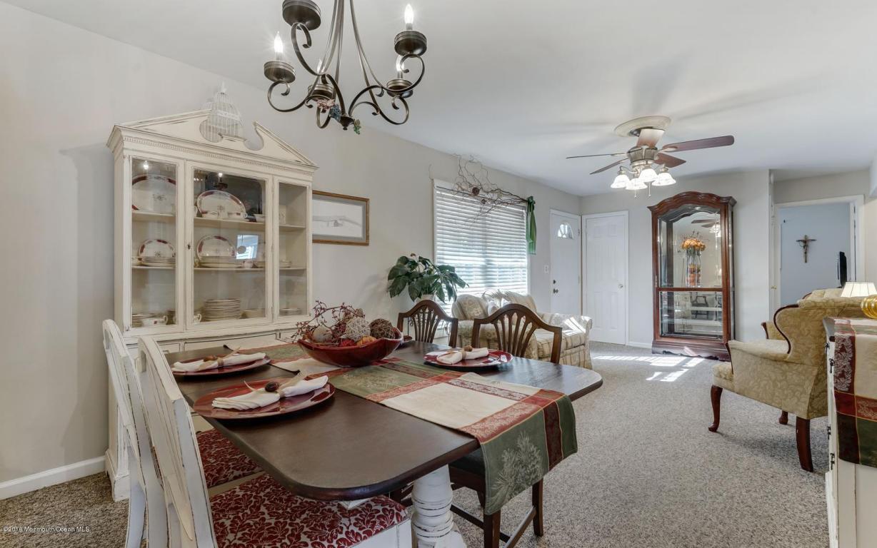 21 Roberta Dr, Howell, NJ 07731 photo 13