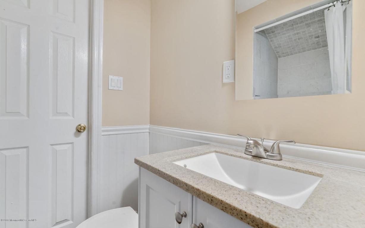 21 Roberta Dr, Howell, NJ 07731 photo 38