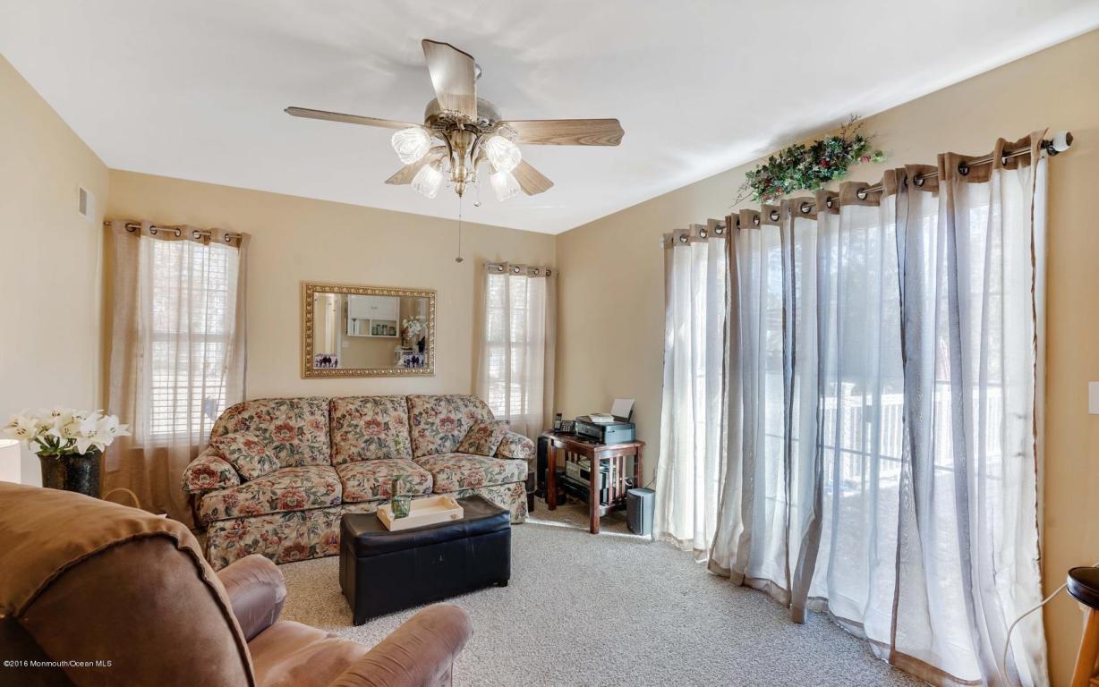 21 Roberta Dr, Howell, NJ 07731 photo 31