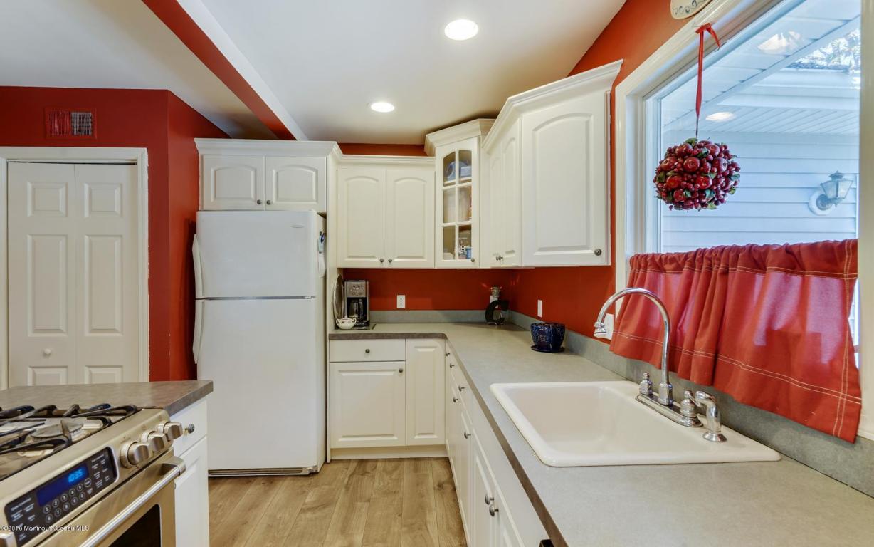 21 Roberta Dr, Howell, NJ 07731 photo 21