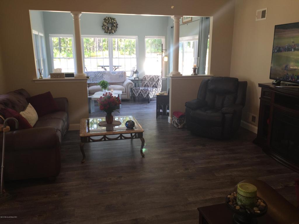 47 Strathmere St, Waretown, NJ 08758 photo 10