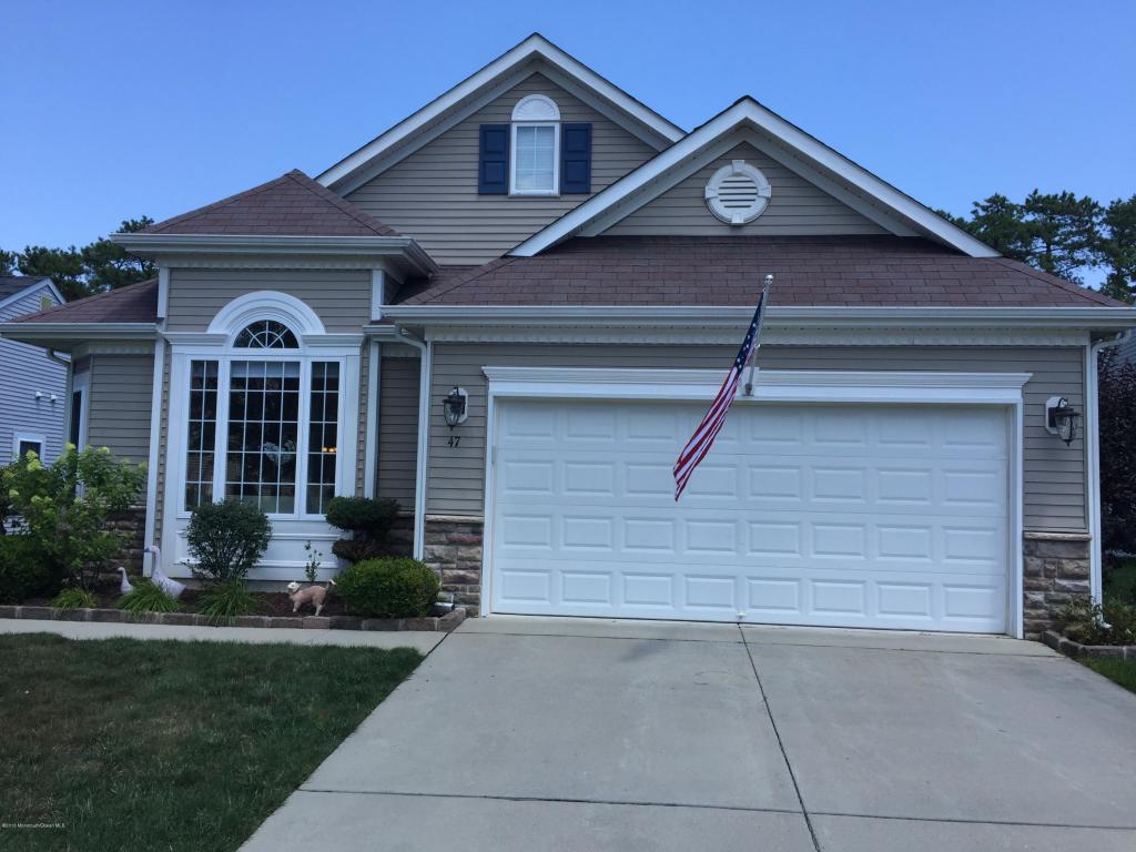 47 Strathmere St, Waretown, NJ 08758 photo 1
