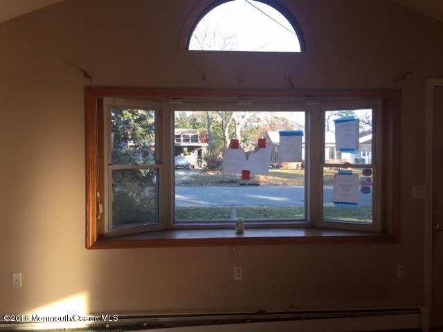 26 Central Ave, Waretown, NJ 08758 photo 9