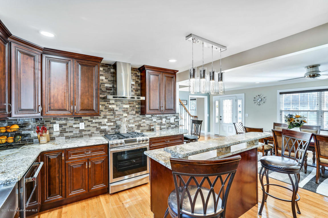 6 Wayside Dr, Brick, NJ 08724 photo 10