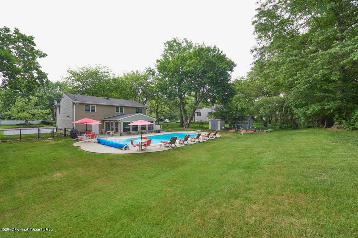 16 Karyn Ter E, Middletown, NJ 07748 photo 24