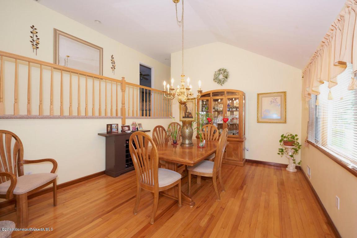 16 Karyn Ter E, Middletown, NJ 07748 photo 6