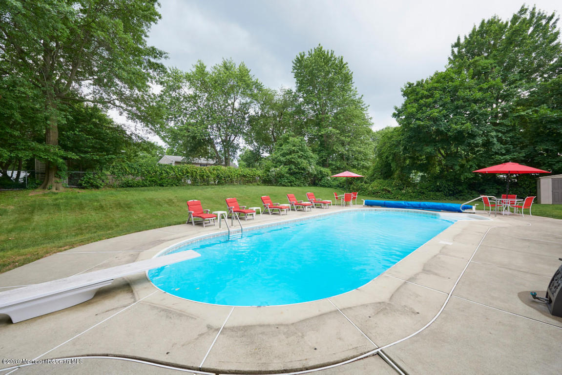 16 Karyn Ter E, Middletown, NJ 07748 photo 22
