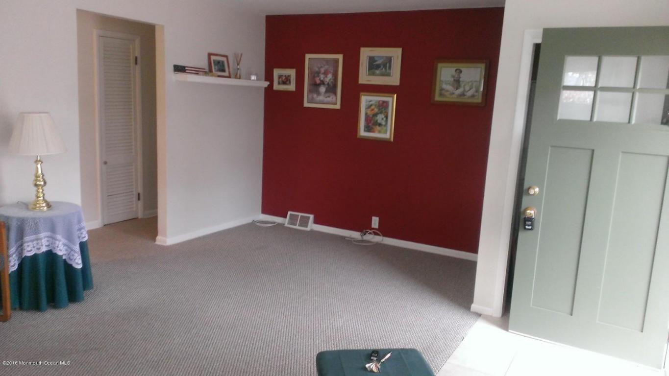 216 Richard Pl, Forked River, NJ 08731 photo 4