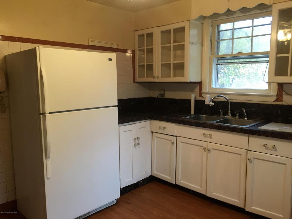33 Johnson Ave, Matawan, NJ 07747 photo 4