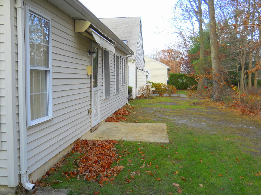 15 Arthur Ct, Jackson, NJ 08527 photo 6