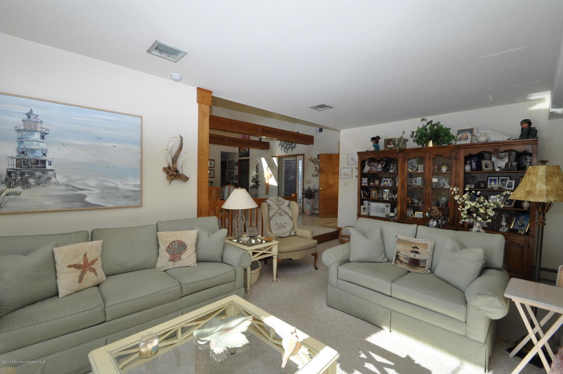 921 Capstan Dr, Forked River, NJ 08731 photo 5