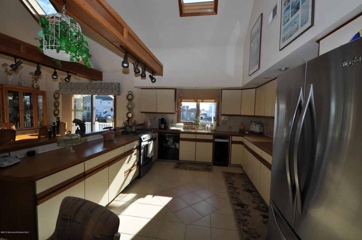 921 Capstan Dr, Forked River, NJ 08731 photo 13