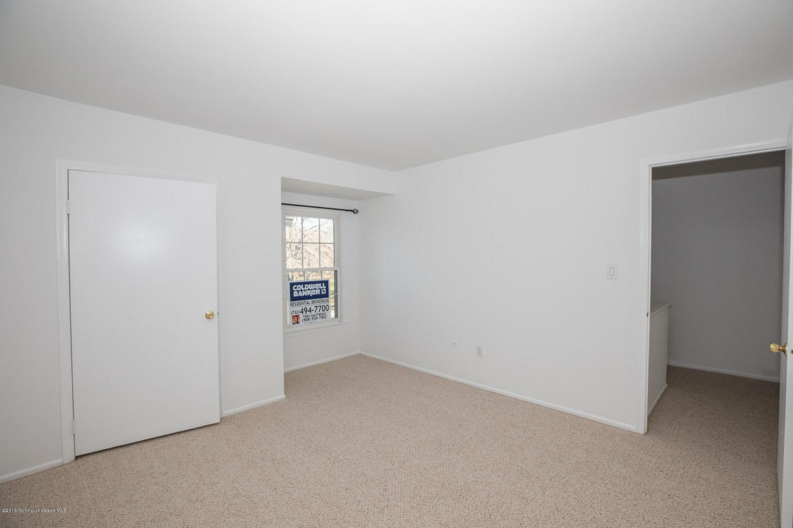 5 Pheasant Run, Edison, NJ 08820 photo 16