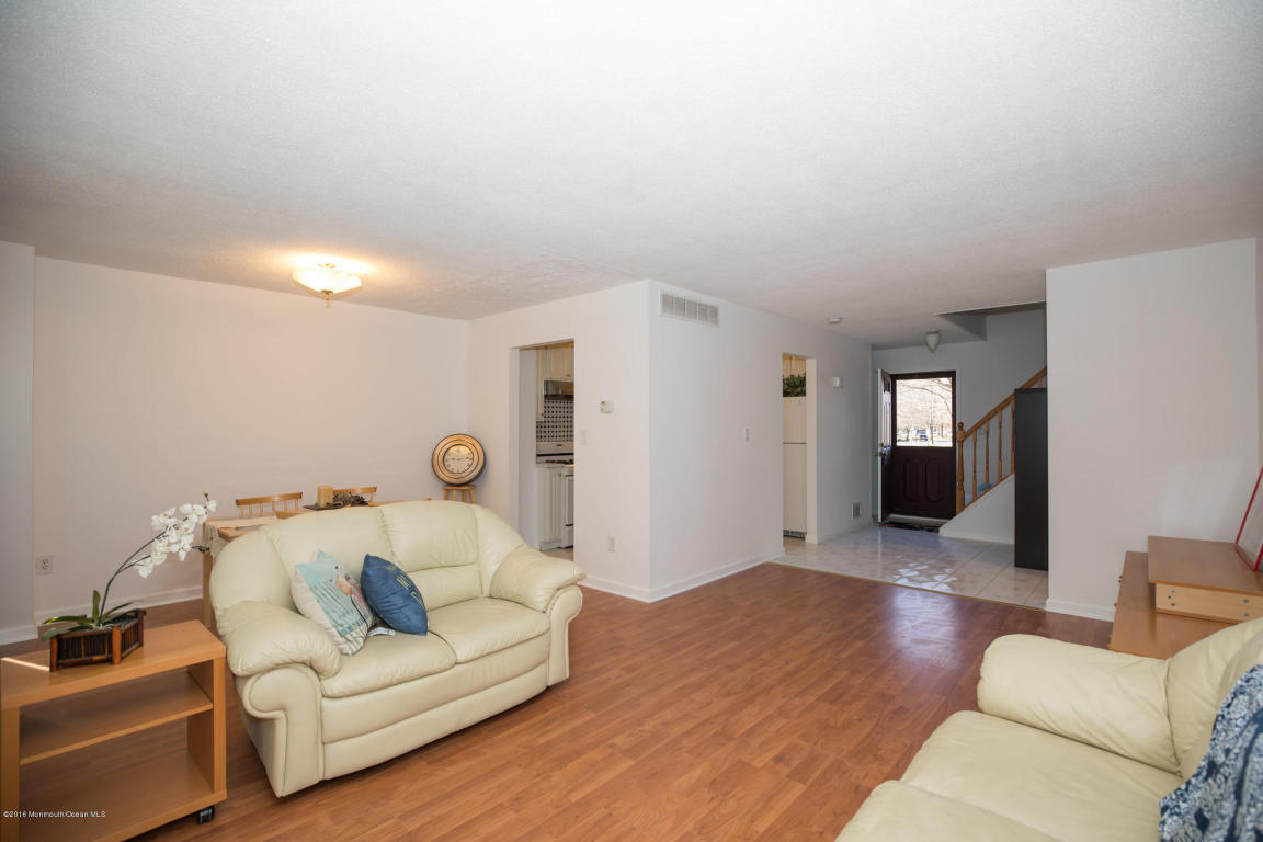 5 Pheasant Run, Edison, NJ 08820 photo 11