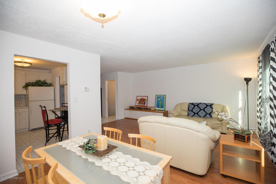 5 Pheasant Run, Edison, NJ 08820 photo 7