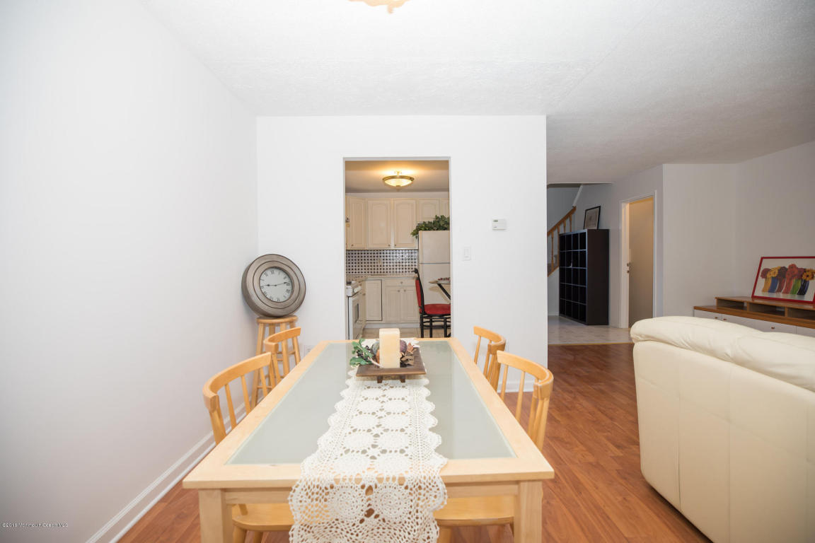 5 Pheasant Run, Edison, NJ 08820 photo 6
