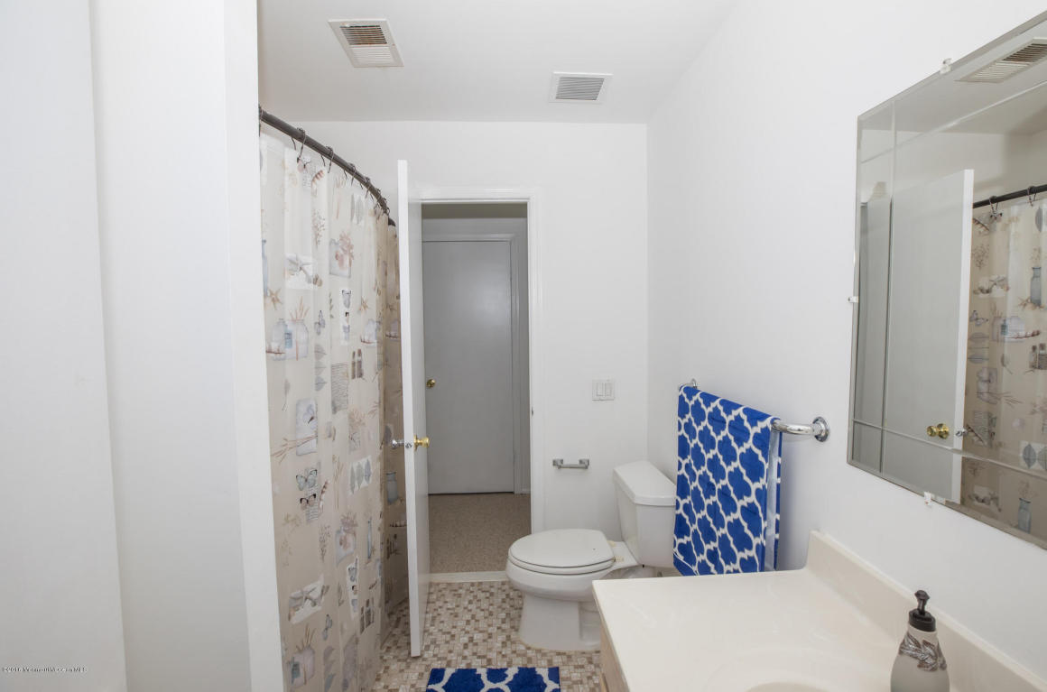 5 Pheasant Run, Edison, NJ 08820 photo 18