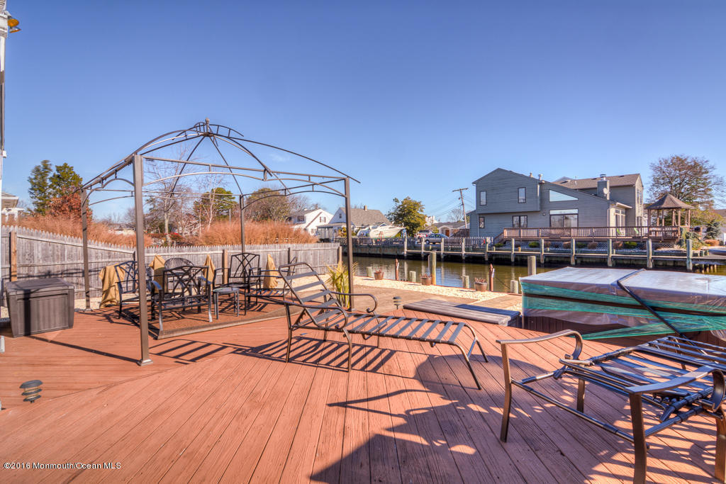674 Drum Point Rd, Brick, NJ 08723 photo 12