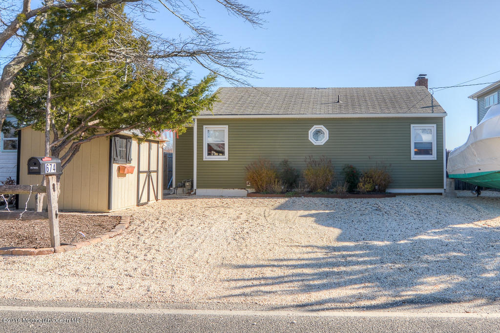 674 Drum Point Rd, Brick, NJ 08723 photo 1