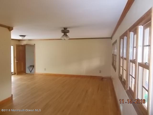 1106 Ruby Dr, Toms River, NJ 08753 photo 2