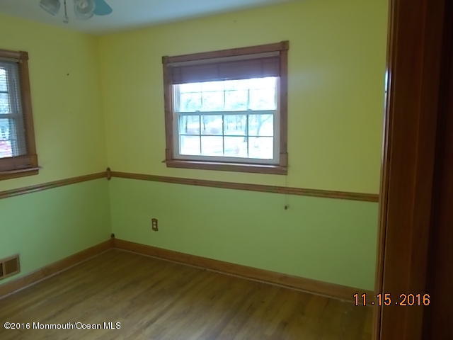 1106 Ruby Dr, Toms River, NJ 08753 photo 10