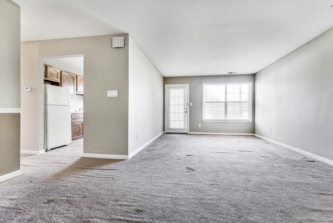 413 Brookview Ct, Howell, NJ 07731 photo 7