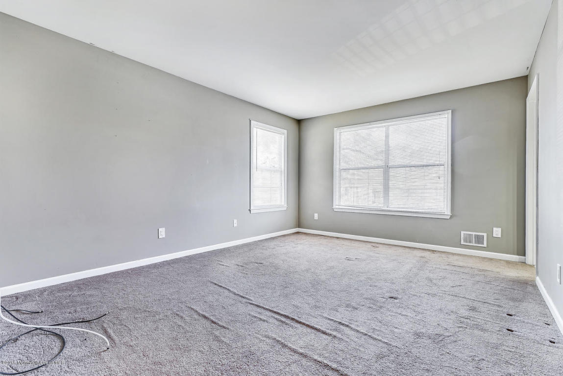413 Brookview Ct, Howell, NJ 07731 photo 16