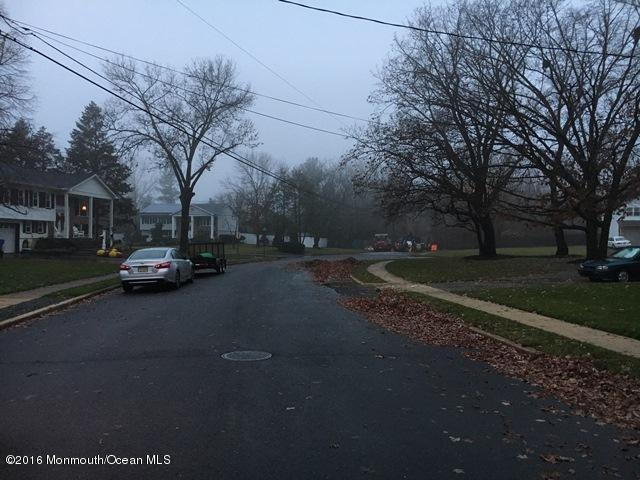 16 Windsor Rd, Howell, NJ 07731 photo 2