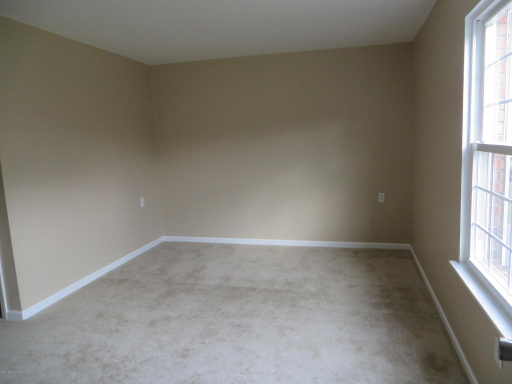 5 Rushmore Dr, Brick, NJ 08724 photo 11