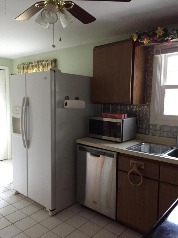 422 3rd St, Waretown, NJ 08758 photo 2