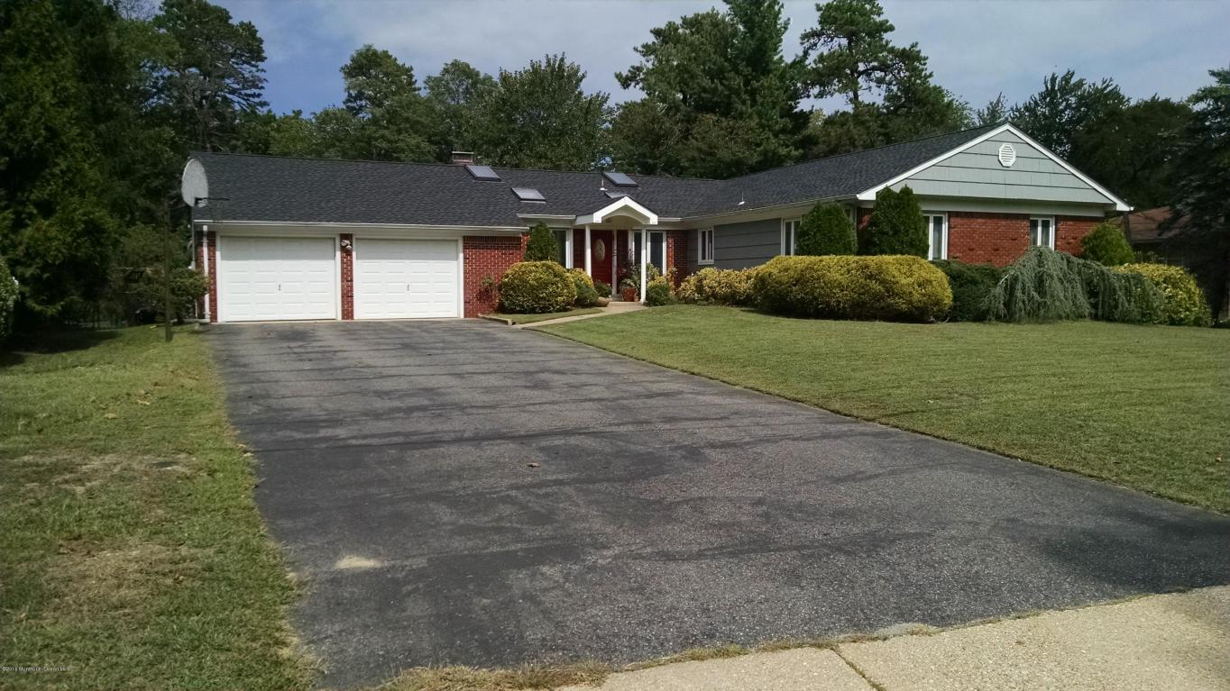 7 Pine Ln, Ocean, NJ 07712 photo 1