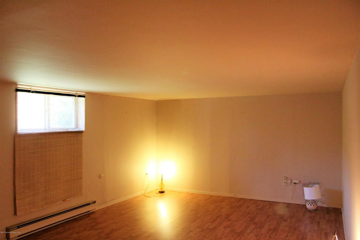 7 Pine Ln, Ocean, NJ 07712 photo 27