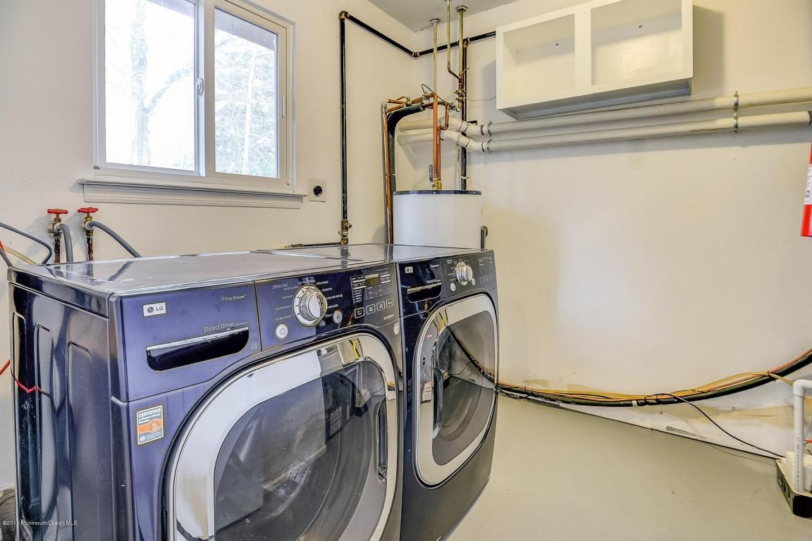 324 Main St, Matawan, NJ 07747 photo 16