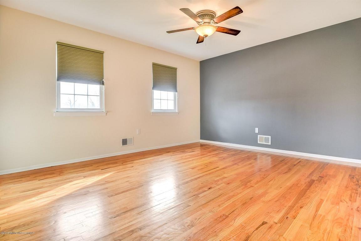 324 Main St, Matawan, NJ 07747 photo 11