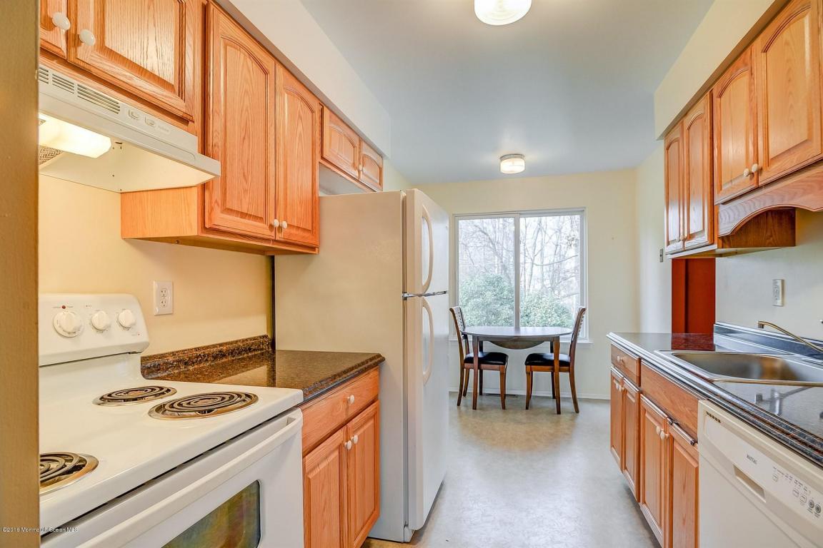 324 Main St, Matawan, NJ 07747 photo 8